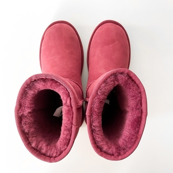 Ugg Australia Classic Short Boots - Picture 8 of 13